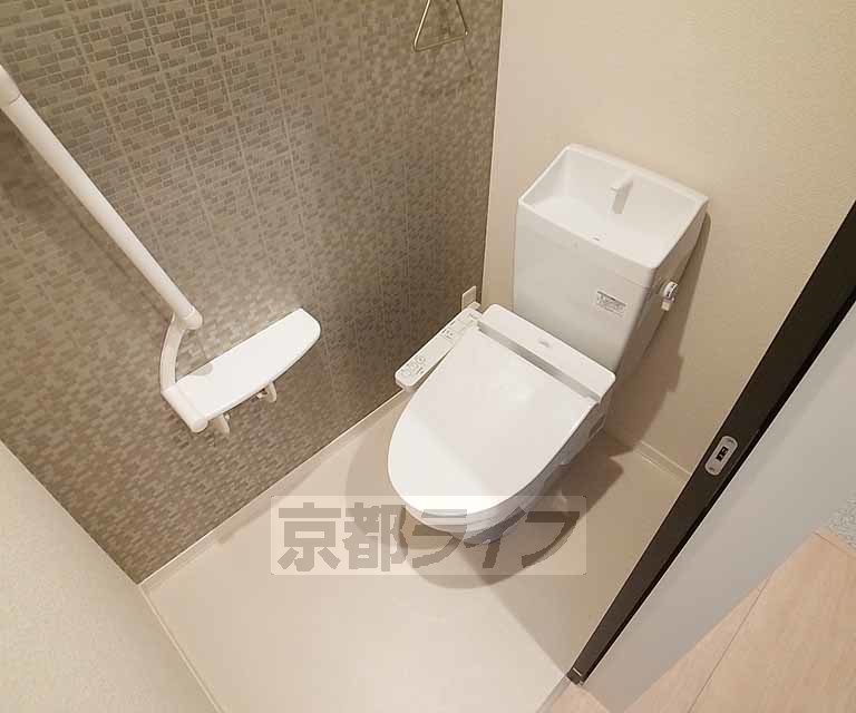 トイレ　ウォシュレット月です