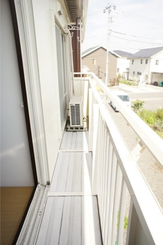 バルコニー　図面と現状に相違がある場合には現状を優先