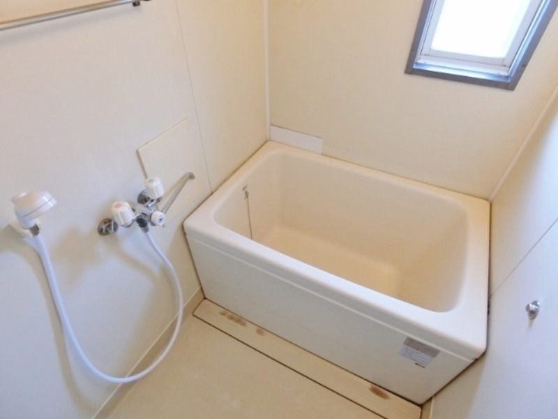 バス・シャワールーム　図面と現状に相違がある場合には現状を優先