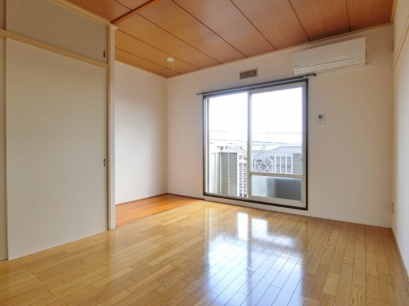 居室・リビング　図面と現状に相違がある場合には現状を優先