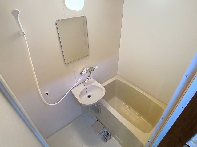 バス・シャワールーム　2026年1月撮影※現況を優先します