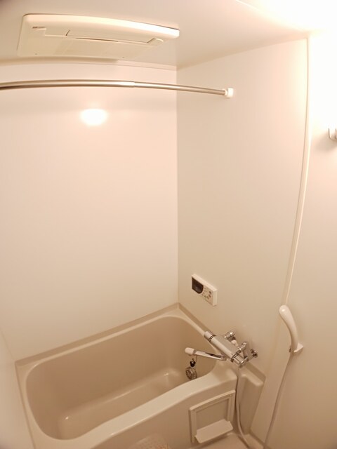 バス・シャワールーム　ザグザグ玉島店まで800m