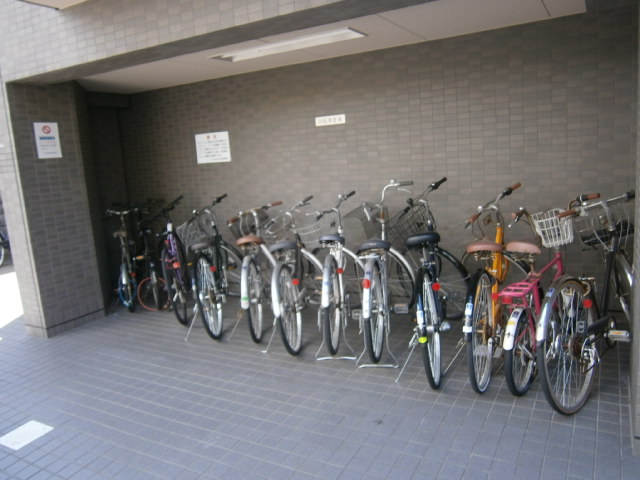 駐車場　駐輪場