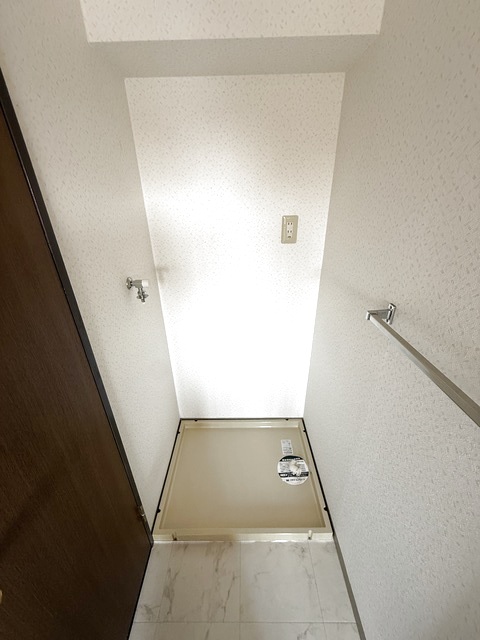 洗面設備　室内洗濯機置場