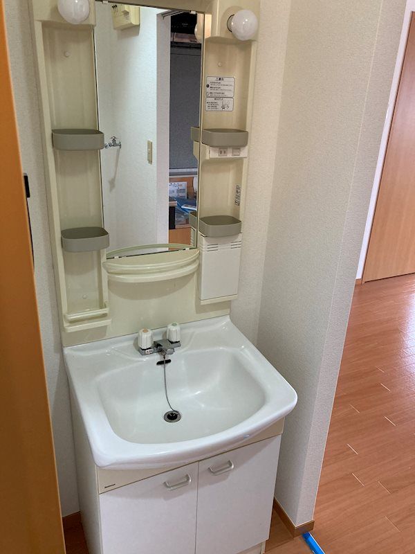 洗面設備　別部屋参考写真