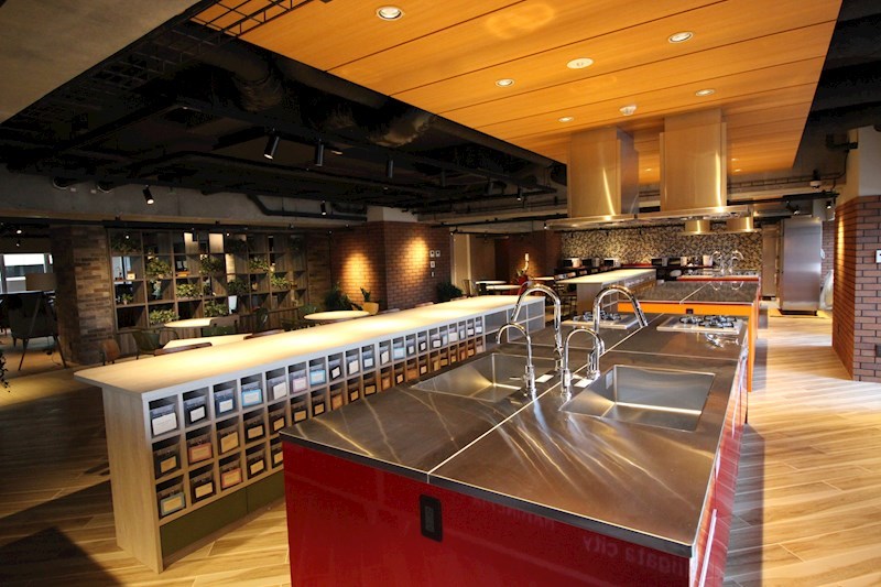 居室・リビング　シェアハウス共用キッチン