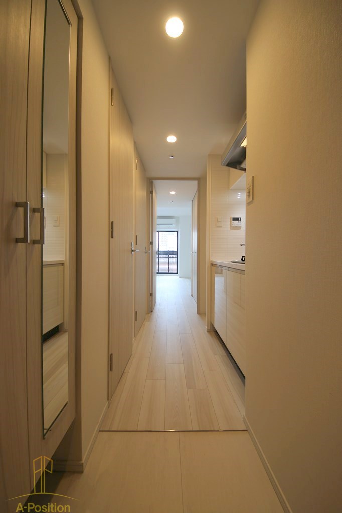 玄関　S-RESIDENCE堺筋本町Deux