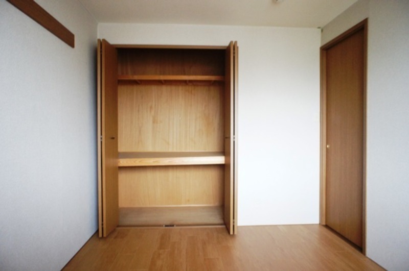 収納　図面と現状に相違がある場合には現状を優先