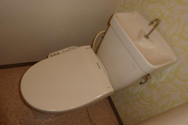 トイレ　ウォシュレット