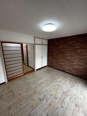 その他部屋・スペース　アクセントクロス