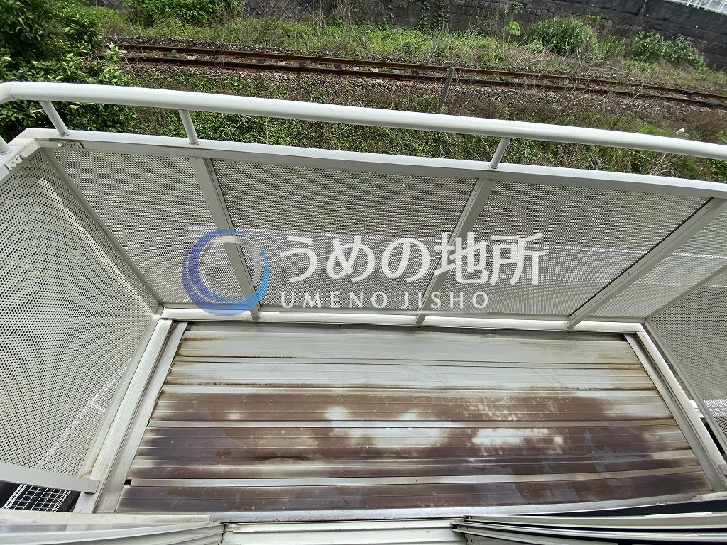 バルコニー　ベランダ