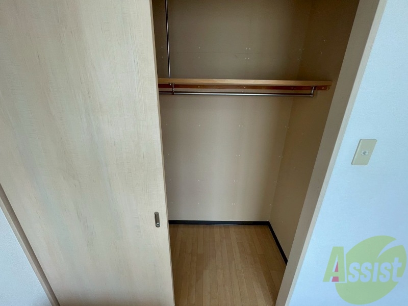 収納　クローゼットがありました。お洋服や荷物はここへ