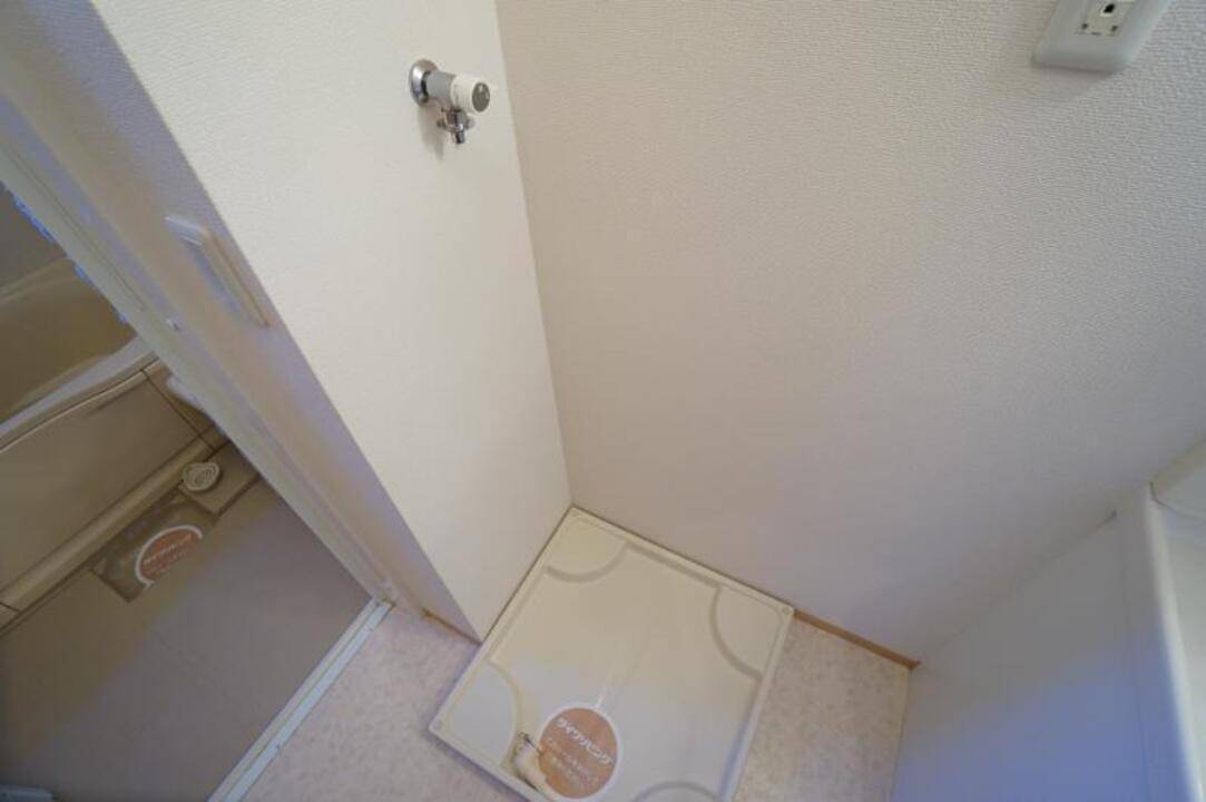 洗面設備　洗濯機置場