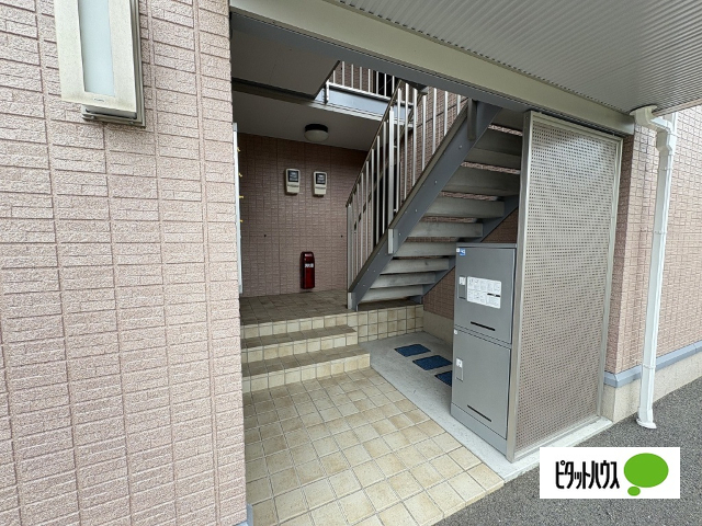 エントランス　駐輪場