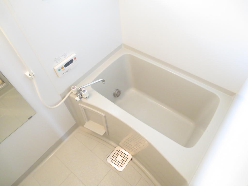 バス・シャワールーム　追焚付バス