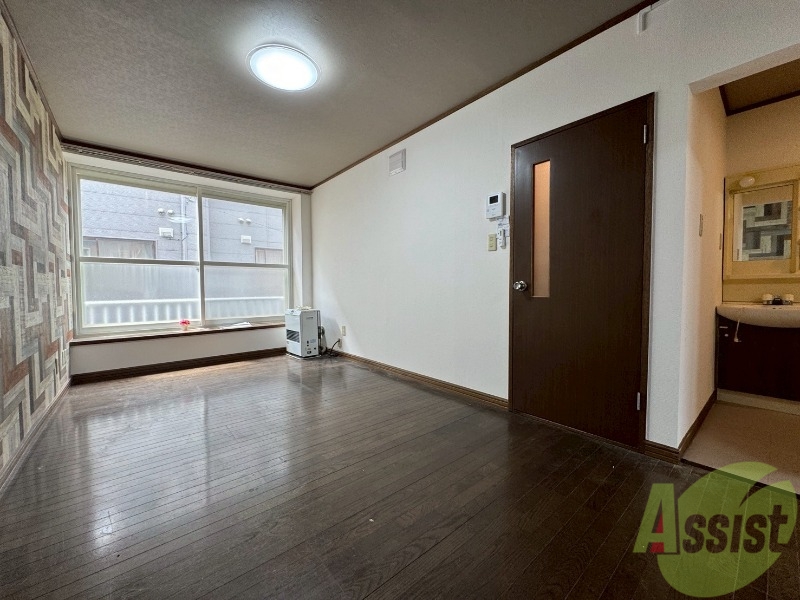 居室・リビング　広くてキレイなお部屋が広がっていて、充実した生活が送れそう。