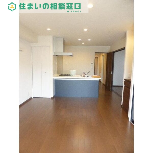 居室・リビング　同型