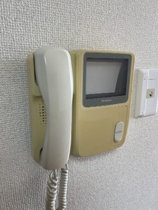 セキュリティ　モニター付インターホン