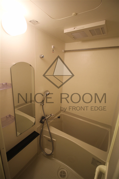 バス・シャワールーム　プレサンスOSAKA　DOMECITYスクエア　風呂