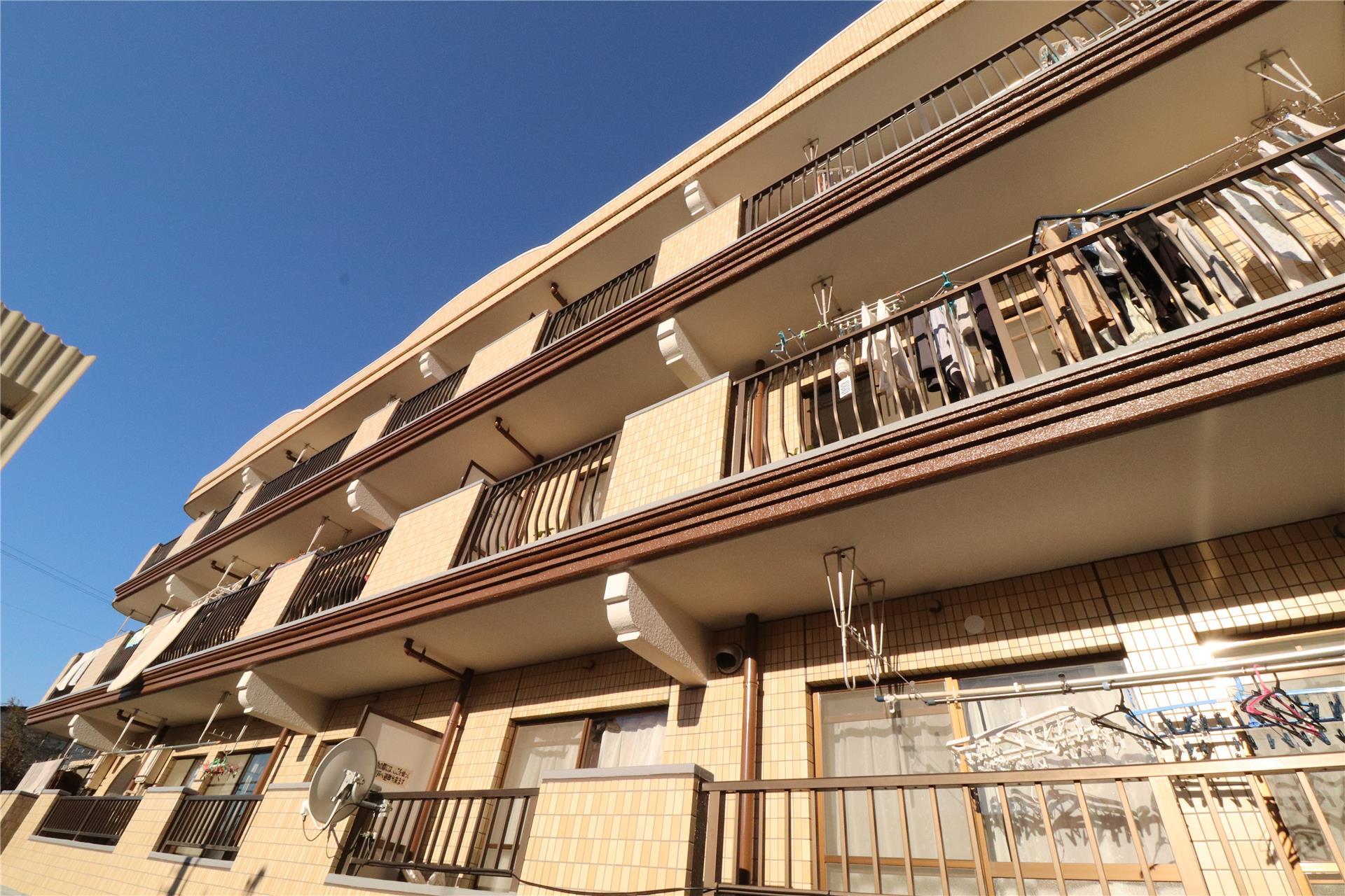 建物外観　どの部屋も日当たり良好です。