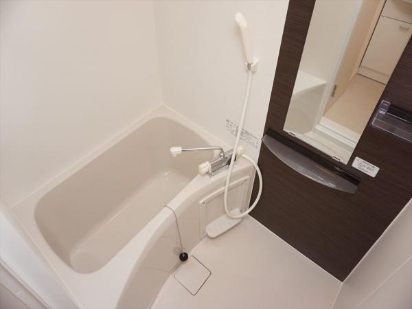 バス・シャワールーム　浴室