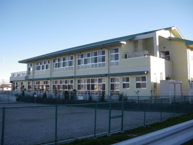 幼稚園・保育園　堤こども園（幼稚園・保育園）まで563m