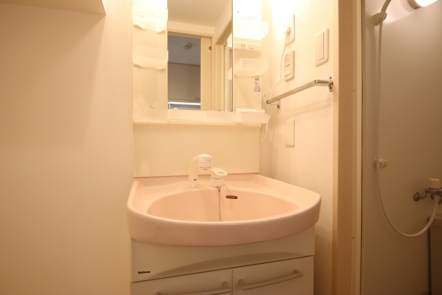 洗面設備　※別室の参考写真の為、現況優先です。
