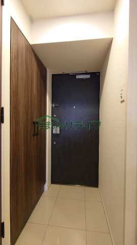 玄関　デュオフラッツ池袋