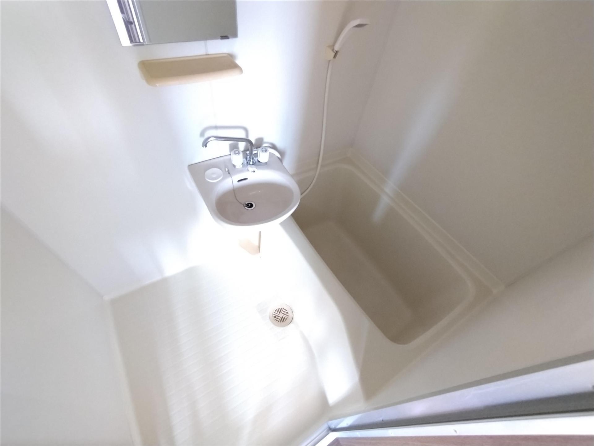 バス・シャワールーム　一日の疲れを落とすユニットバス♪