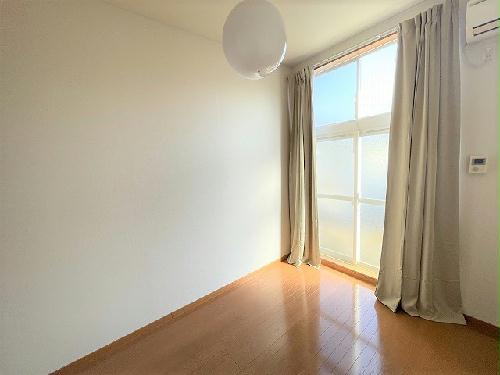 居室・リビング　設備・仕様は号室により異なる為現況を優先致します。