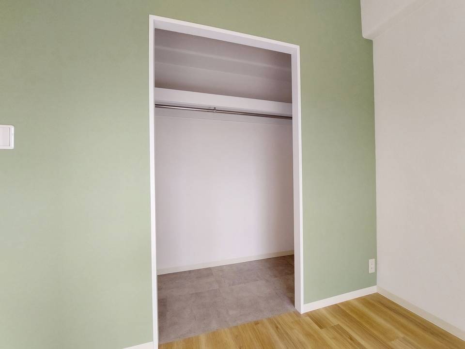 収納　クローゼット