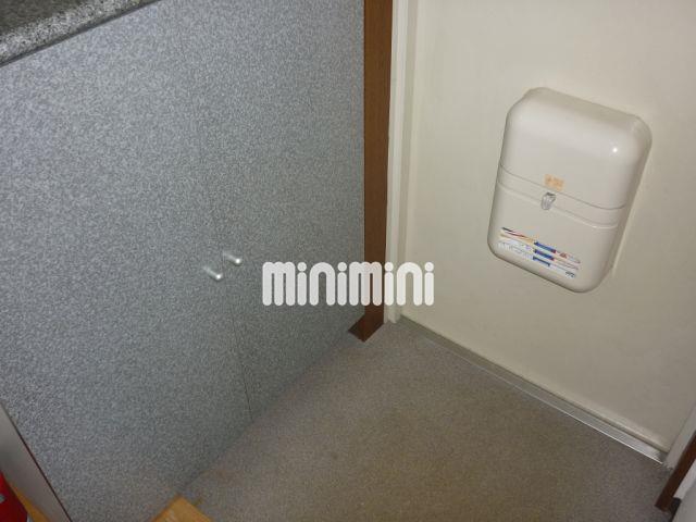 玄関　室内写真です。