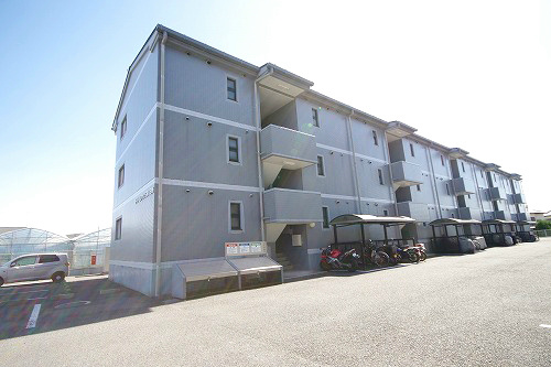 建物外観　ドリームタウン三和 B