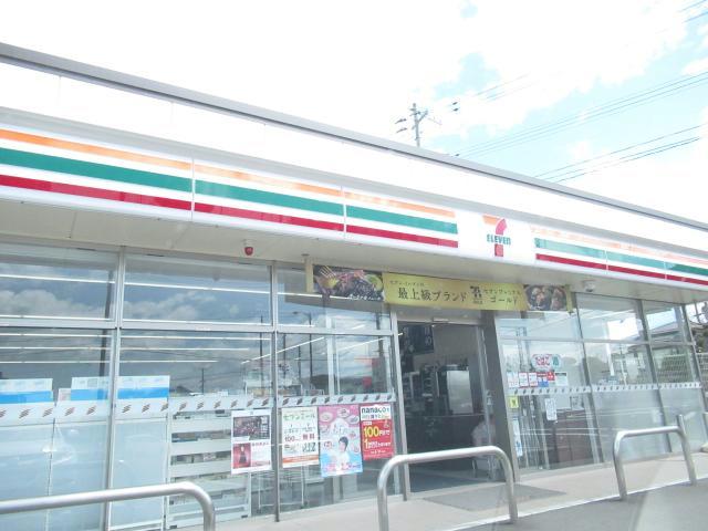 コンビニ　セブンイレブン郡山富田池ノ上店（コンビニ）まで560m