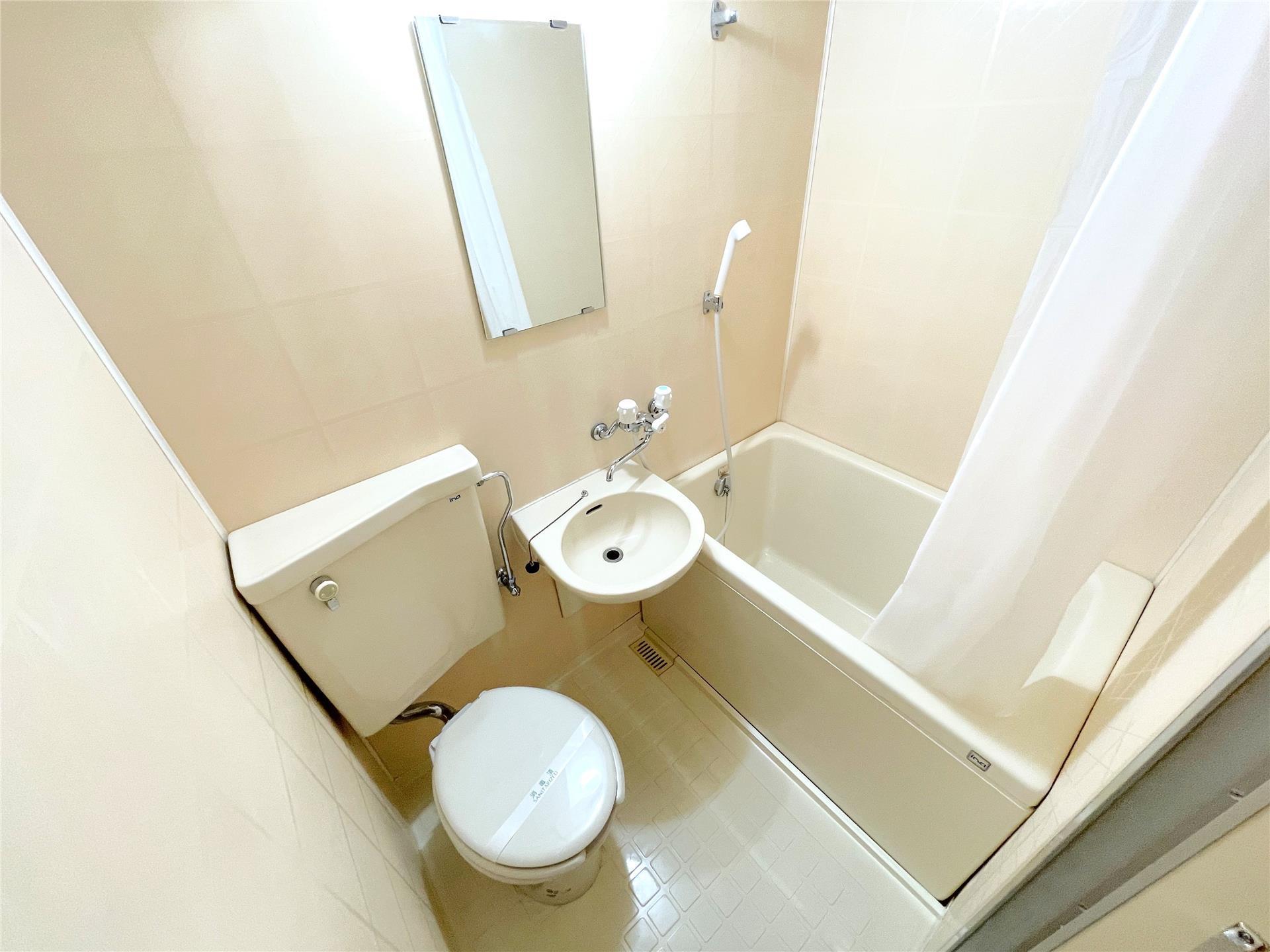 バス・シャワールーム　浴室