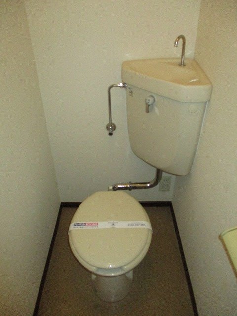 トイレ　トイレ