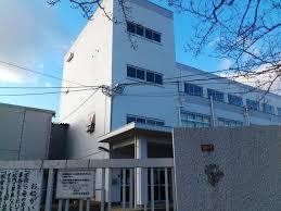 中学校　五領中学校（中学校）まで1010m