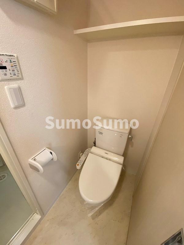 トイレ　落ち着いたトイレです