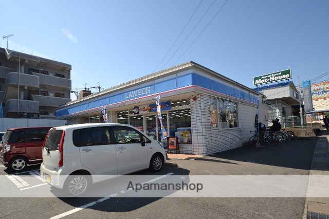 コンビニ　ローソン東広島西条中央店（コンビニ）まで700m