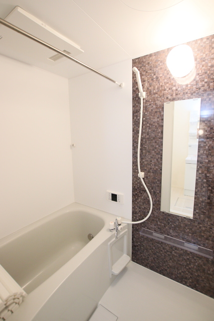 バス・シャワールーム　一日の疲れを癒すバスルーム♪