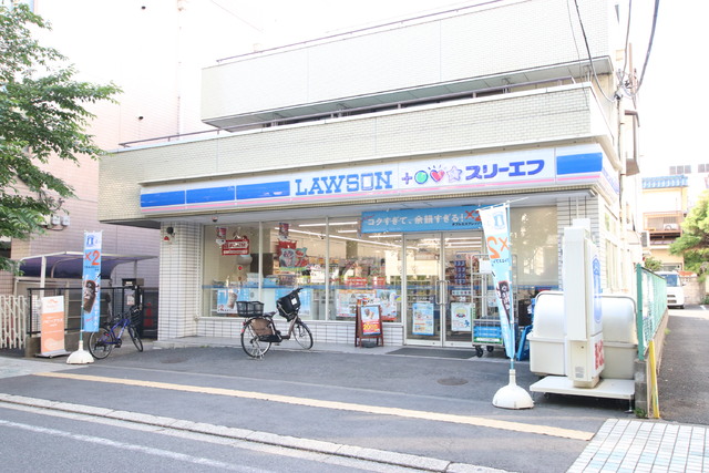 コンビニ　ローソンスリーエフ大宮桜木町店（コンビニ）まで250m