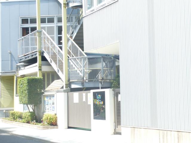 幼稚園・保育園　しらぎく幼稚園（幼稚園・保育園）まで1133m