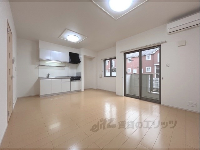 居室・リビング　リビング