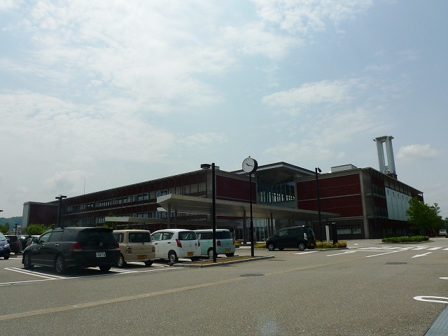 その他　野々市市役所（その他）まで297m