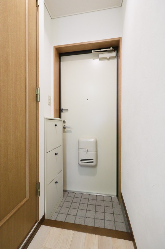 玄関　図面と現状に相違がある場合には現状を優先