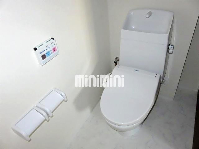 トイレ　ウォシュレット付きのトイレです