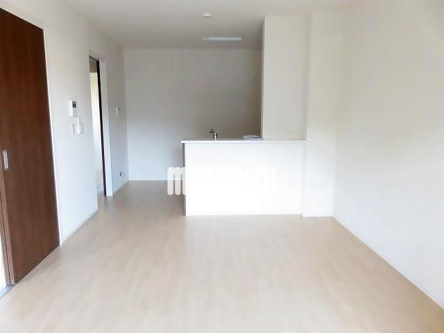 居室・リビング　広々としたリビングです