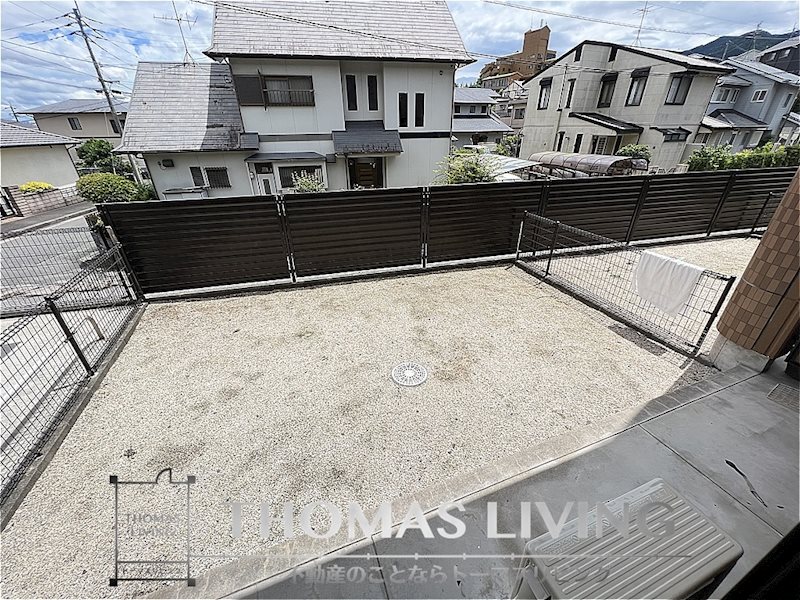 バルコニー　1階は専用庭付ですよ。