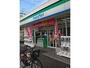コンビニ　ファミリーマート 八幡屋商店街西店（コンビニ）まで112m