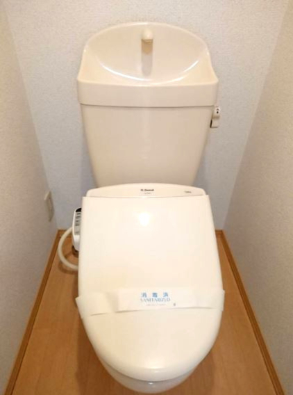 トイレ　※イメージ　同物件別号室の写真